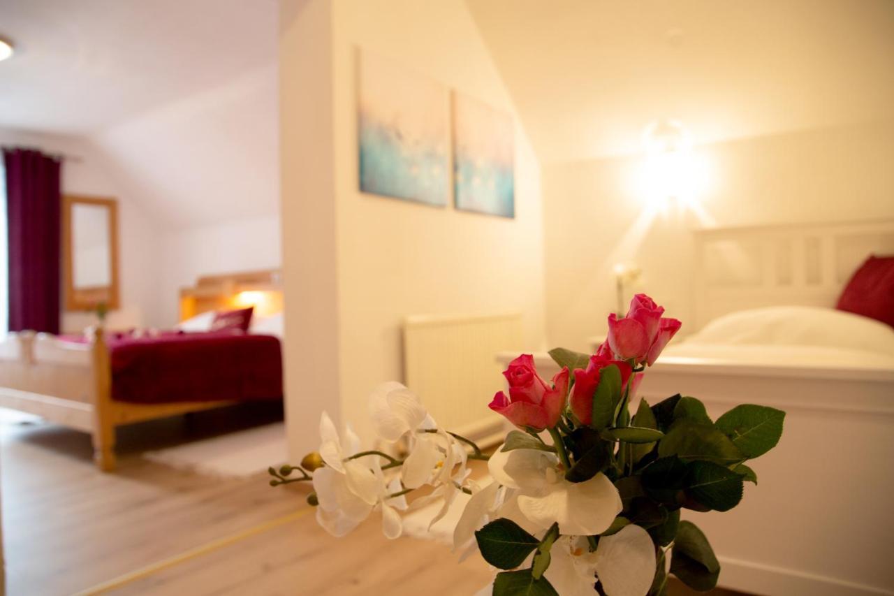 Apartments Marie B Hallstatt Esterno foto